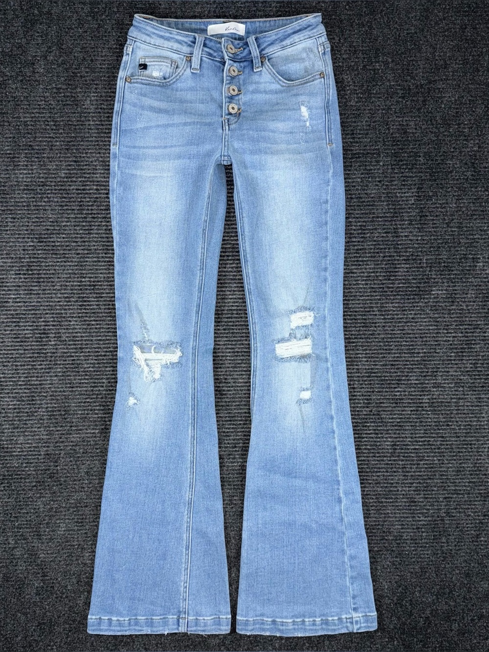 Buckle KanCan Harlowe Mid Rise Flare Jeans Light Wash Distressed Sz 3 / 25 x 33